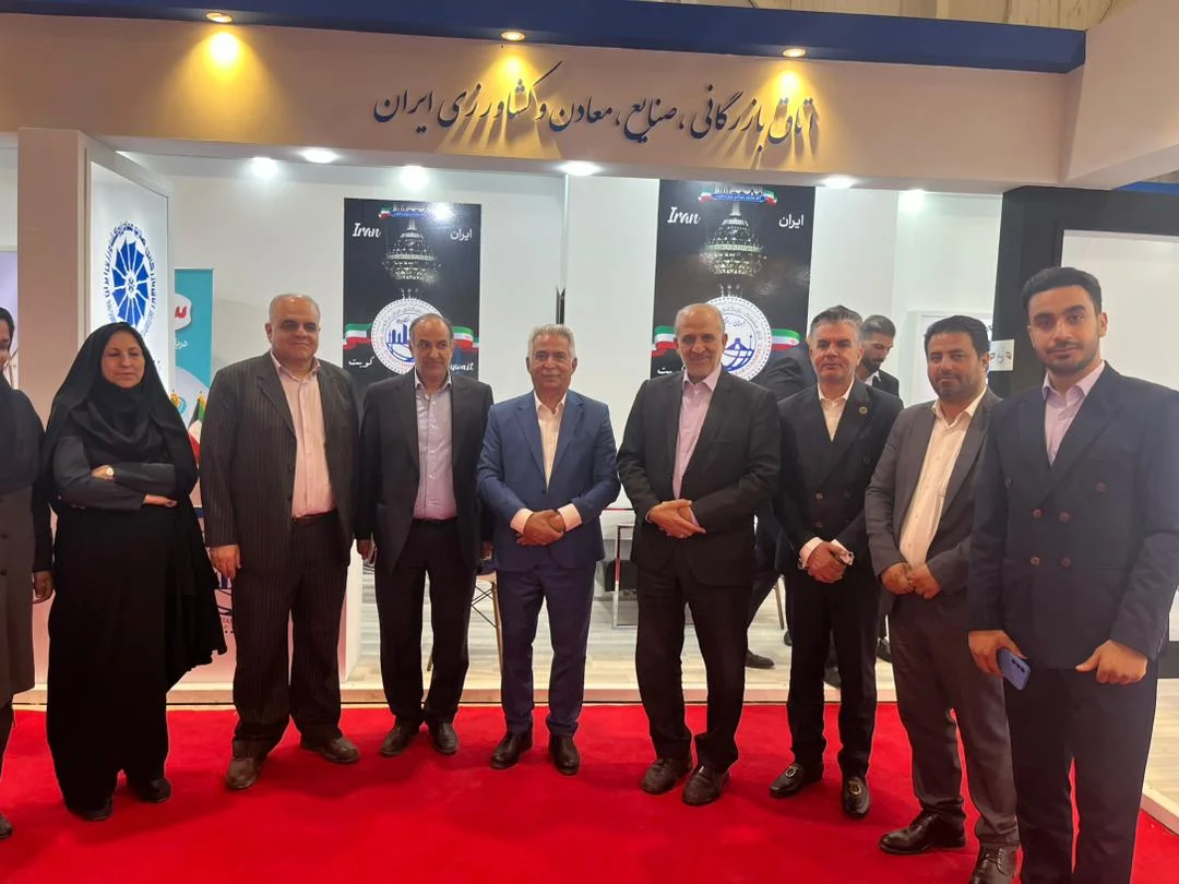 حضور رئیس اتاق مشترک بازرگانی ایران و آفریقا در نمایشگاه توانمندی‌های صادراتی فارس